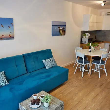 Apartament Bałtycka z ogródkiem-2